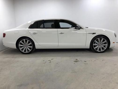 Photo 4 of 54 of 2018 Bentley Flying Spur V8 S