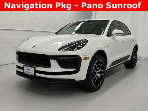 2023 Porsche Macan Base