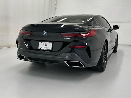 Black Sapphire Metallic 2022 BMW 840 i xDrive