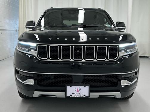 Diamond Black Crystal Pearlcoat 2022 Jeep Wagoneer Series II 4x4