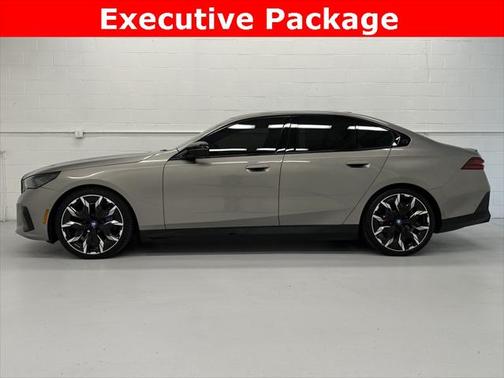 2024 BMW i5 M60