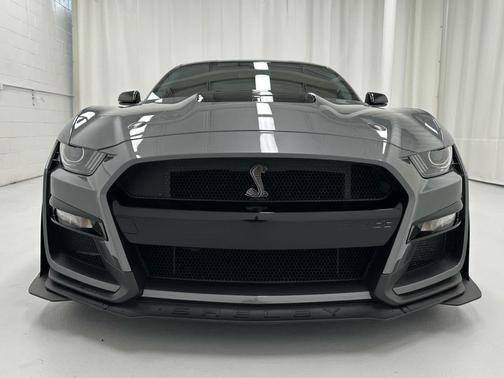 2022 Ford Shelby GT500 Base