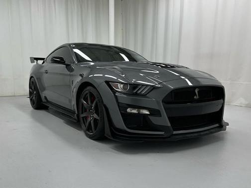 2022 Ford Shelby GT500 Base