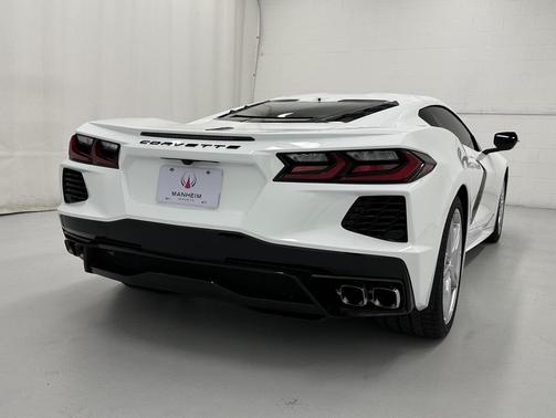 2021 Chevrolet Corvette Stingray w/2LT