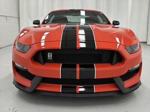 2016 Ford Shelby GT350 Base