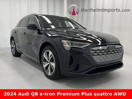 2024 Audi Q8 e-tron Premium Plus