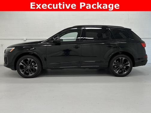 2025 Audi Q7 55 Premium Plus