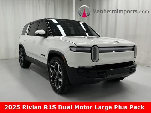 2025 Rivian R1S Adventure
