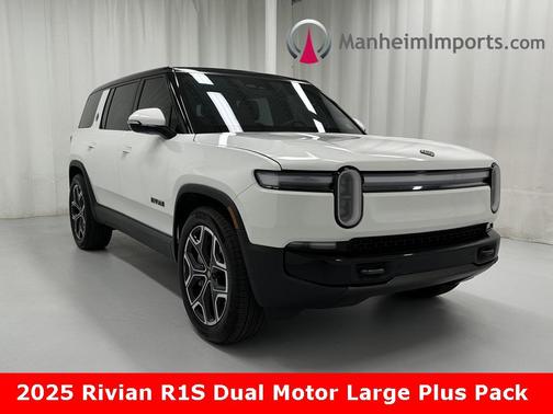 2025 Rivian R1S Adventure