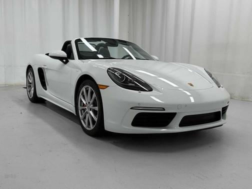 2024 Porsche 718 Boxster S