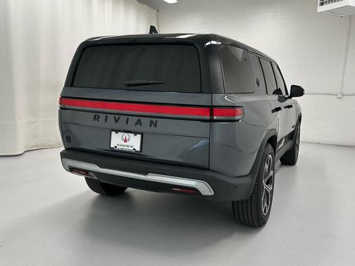El Cap Granite 2024 Rivian R1S Adventure