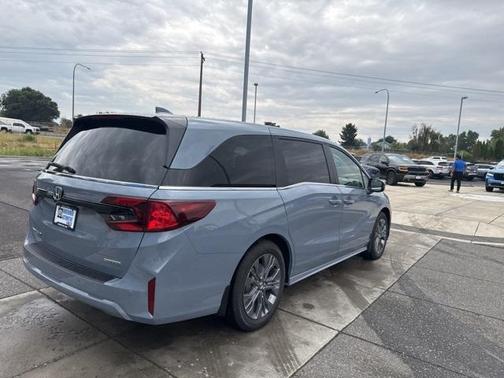 2025 Honda Odyssey Touring
