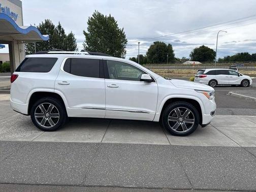 White 2019 GMC Acadia Denali