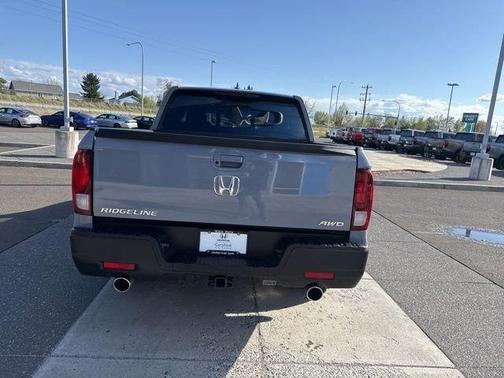 Gray 2023 Honda Ridgeline RTL