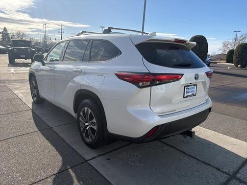 2020 Toyota Highlander Hybrid XLE
