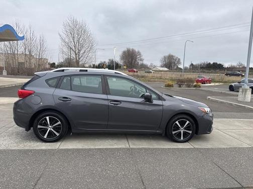 2019 Subaru Impreza 2.0i Premium
