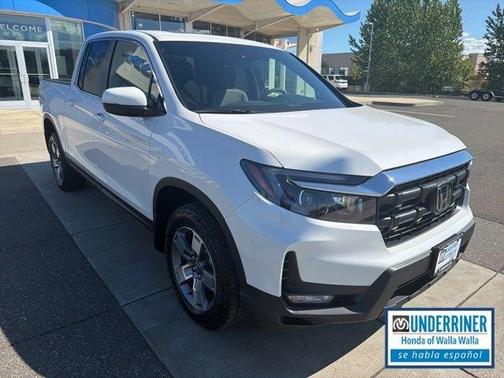 White 2026 Honda Ridgeline RTL