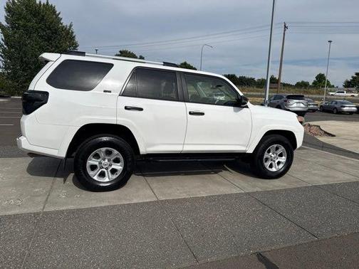 White 2023 Toyota 4Runner SR5 Premium