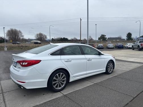 2017 Hyundai SONATA Limited