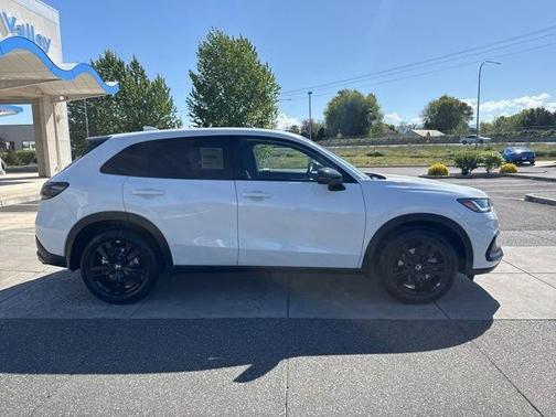 White 2026 Honda HR-V Sport