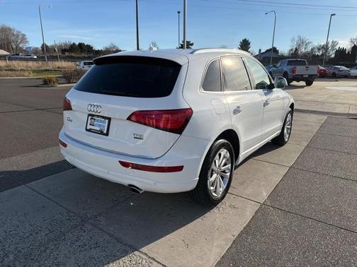 2016 Audi Q5 2.0T Premium Plus