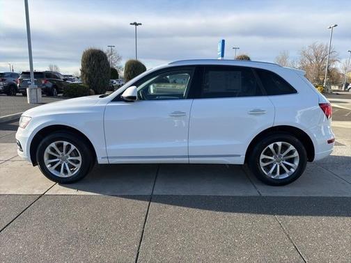 2016 Audi Q5 2.0T Premium Plus
