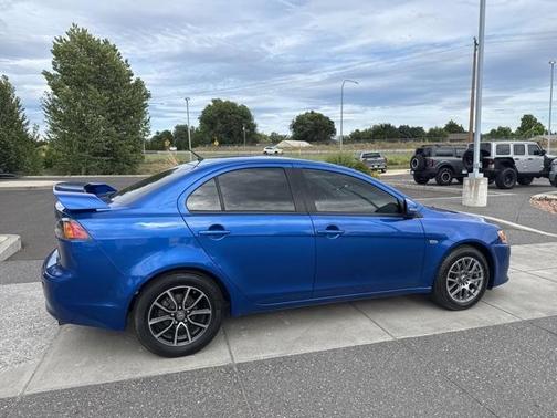 2017 Mitsubishi Lancer ES