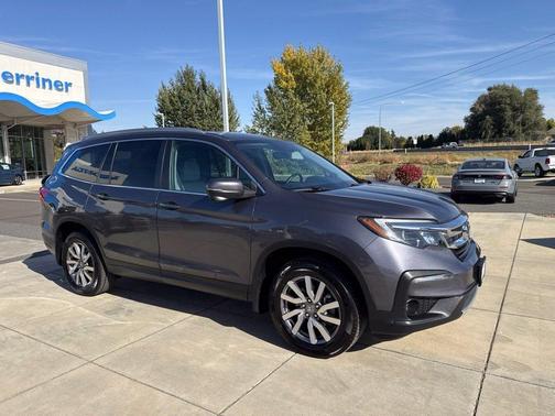 Gray 2022 Honda Pilot Black Edition