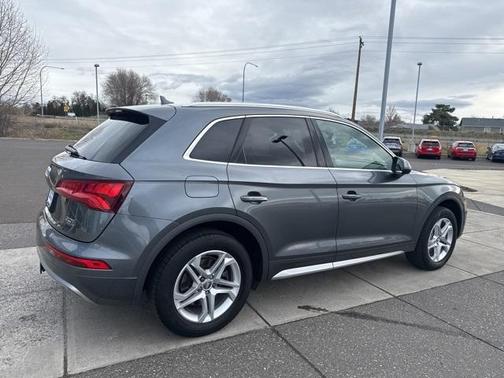 2018 Audi Q5 2.0T Tech Premium