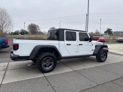White 2020 Jeep Gladiator Rubicon