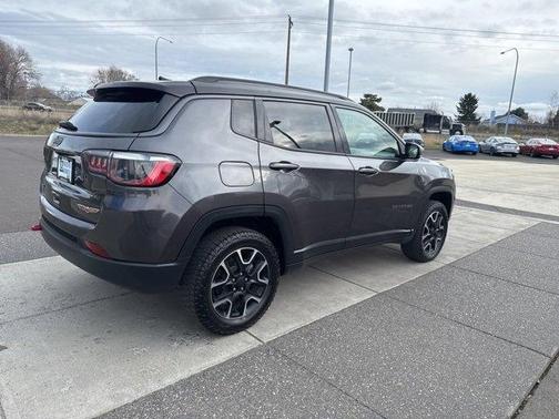 2021 Jeep Compass Trailhawk