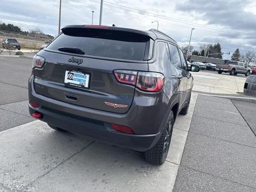 2021 Jeep Compass Trailhawk