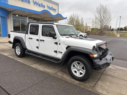 2020 Jeep Gladiator Sport