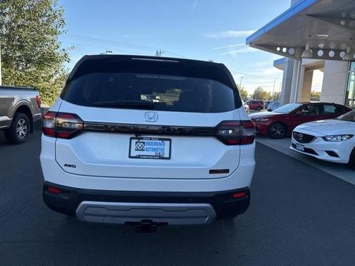 2025 Honda Pilot TrailSport