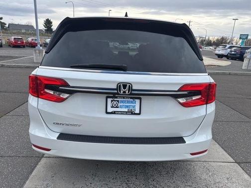 White 2022 Honda Odyssey EX-L