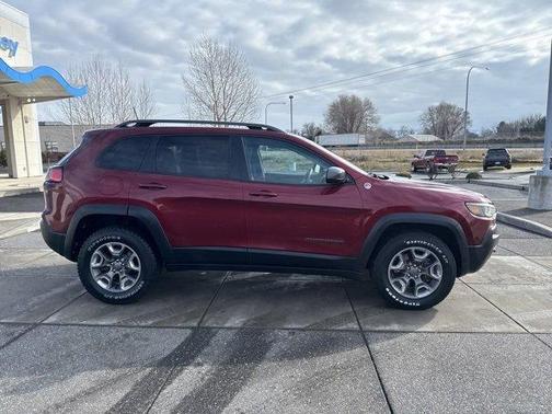 2019 Jeep Cherokee Trailhawk