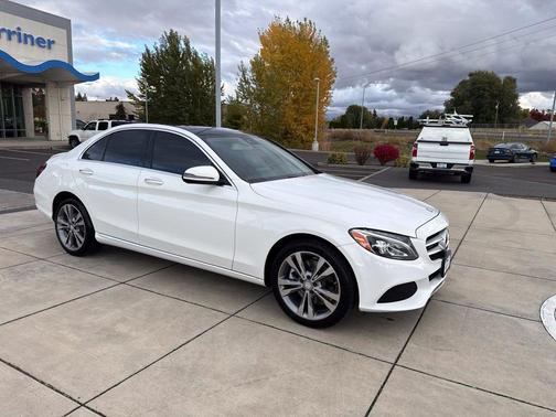 2016 Mercedes-Benz C-Class C 300