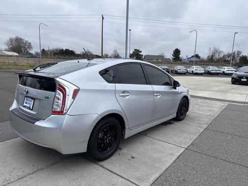 2012 Toyota Prius Two