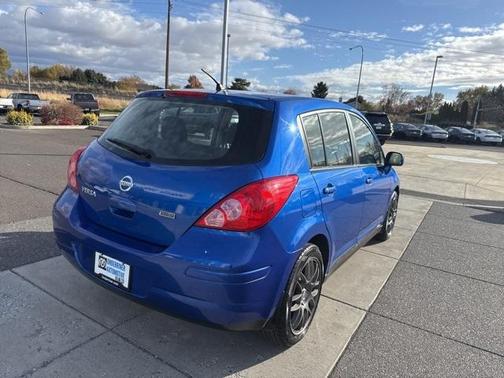 2012 Nissan Versa 1.8 S