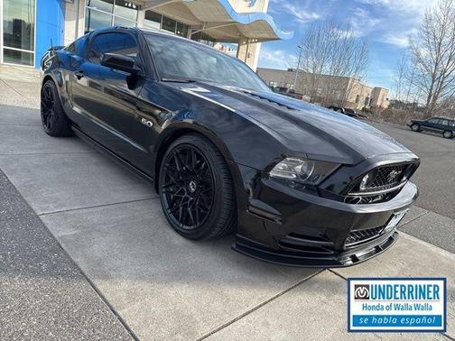 2013 Ford Mustang GT Premium