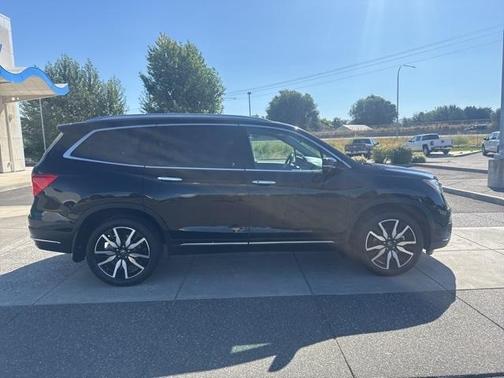 2022 Honda Pilot Elite