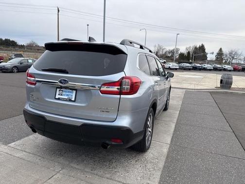 2021 Subaru Ascent Limited 8-Passenger
