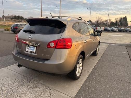 2011 Nissan Rogue SV
