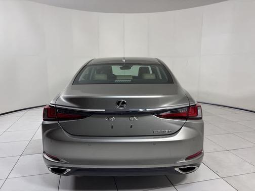 2020 Lexus ES 350 Base