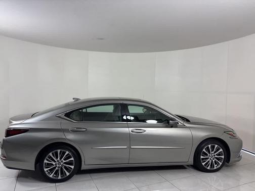 2020 Lexus ES 350 Base