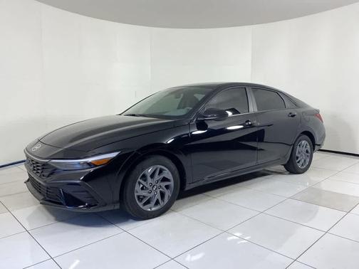 2025 Hyundai ELANTRA HEV Blue