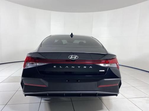 2025 Hyundai ELANTRA HEV Blue