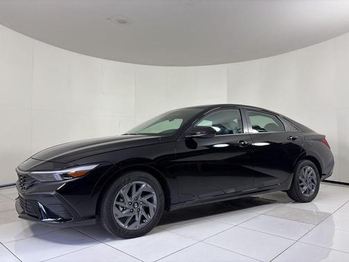 2025 Hyundai ELANTRA HEV Blue