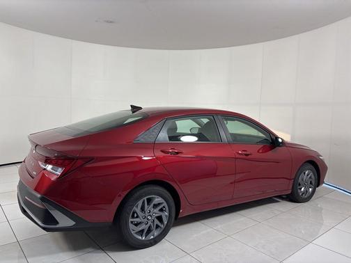 2025 Hyundai ELANTRA HEV Blue