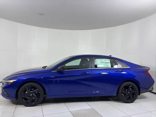 2026 Hyundai ELANTRA SEL